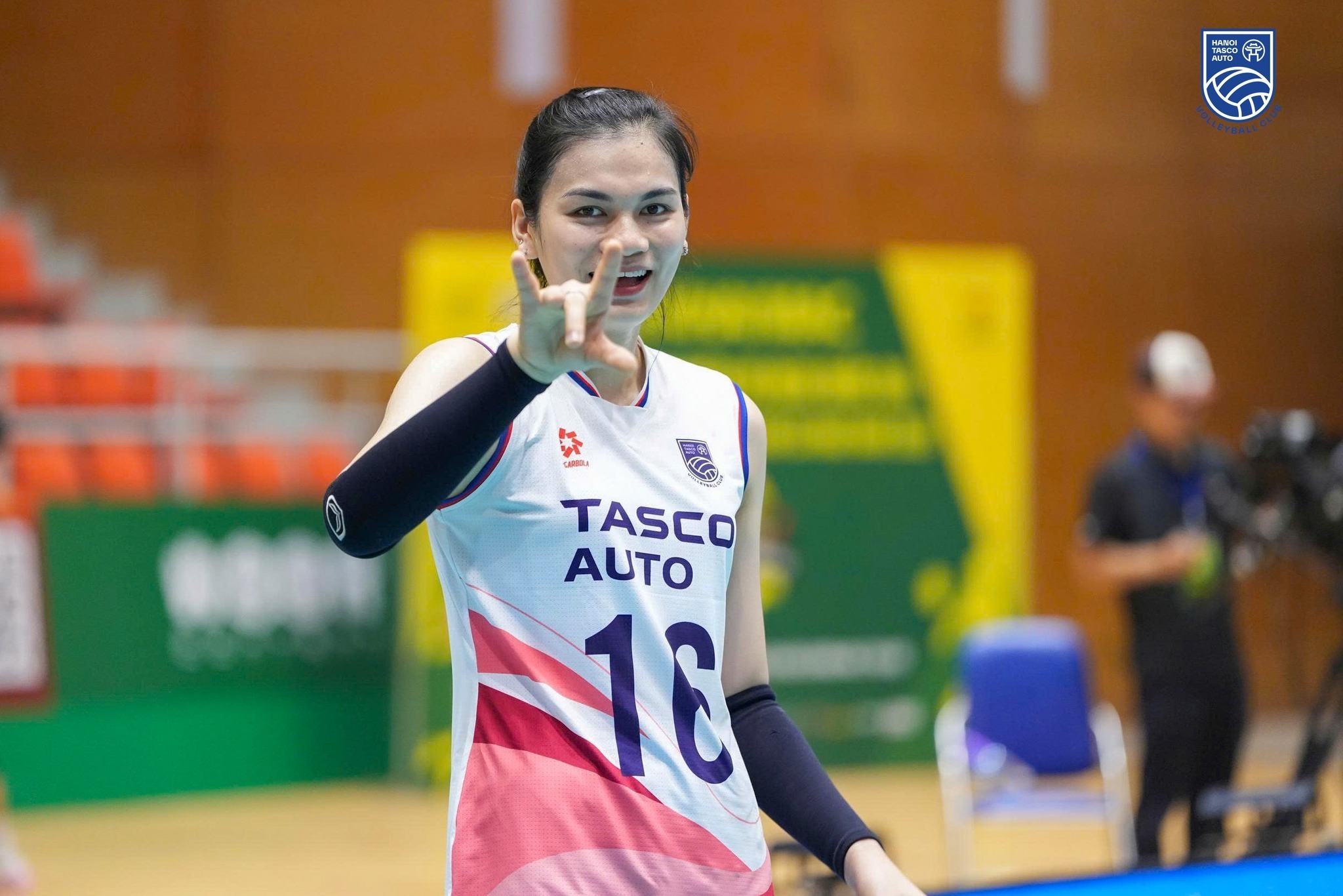 tin bong chuyen 12-10 (3)