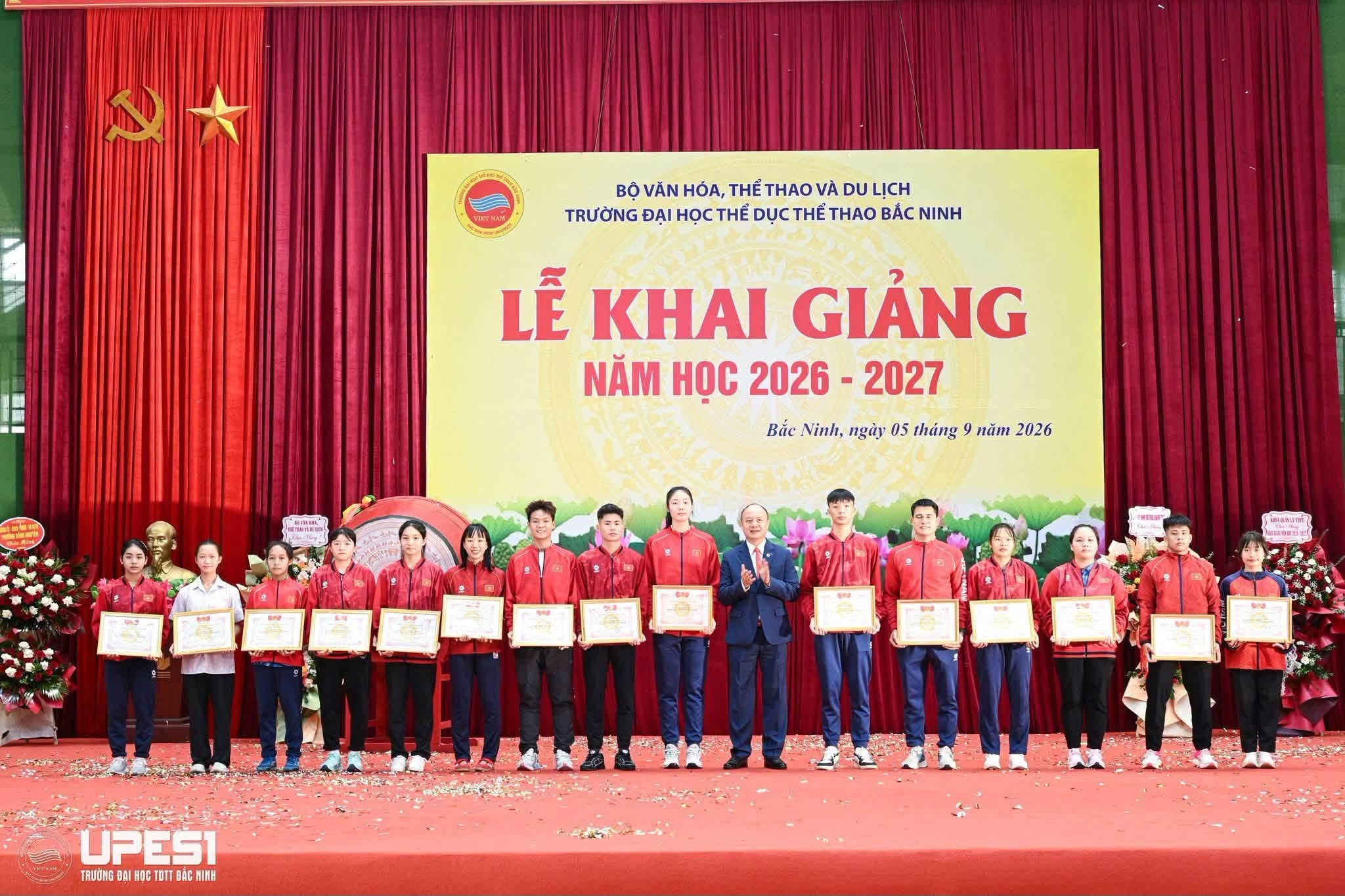 tin bong chuyen hom nay 6-9 (2)