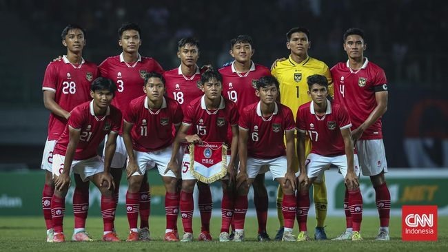 u19 indonesia bi cam su dung mxh