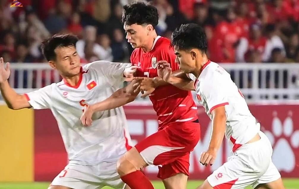 u19 viet nam thua indonesia cay dang