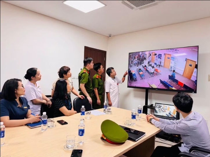 Livestream-chui-boi-tai-benh-vien-2