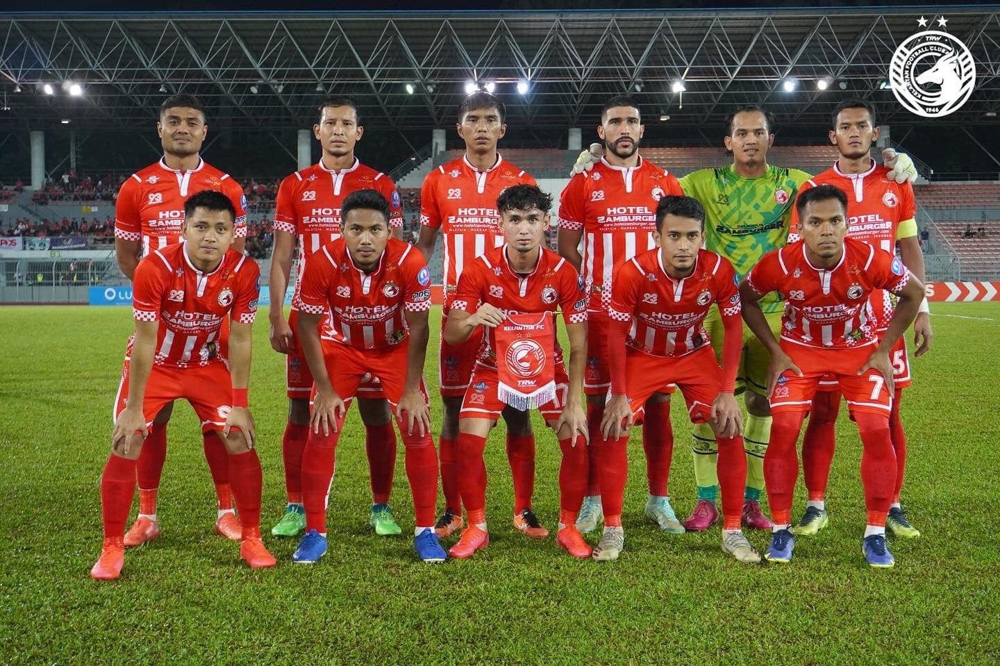 Kelantan FC doi bong cu hlv popov
