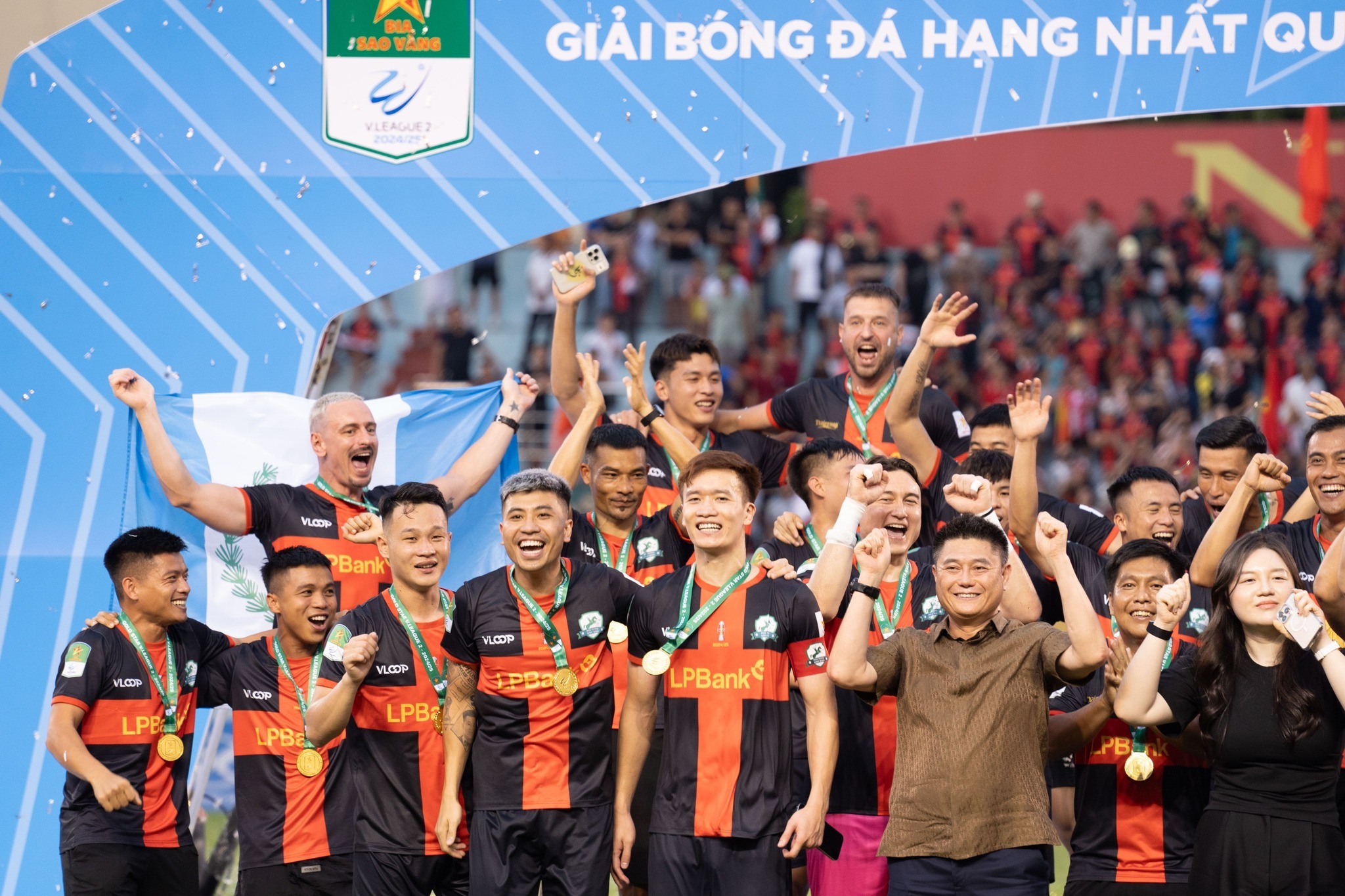 clb ninh binh (1)
