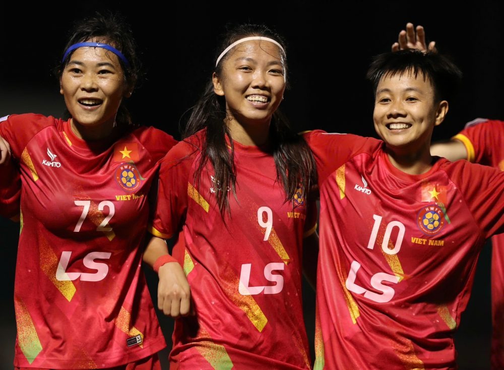 clb nu tp hcm duoc afc chon lam chu nha cup c1 nu chau a