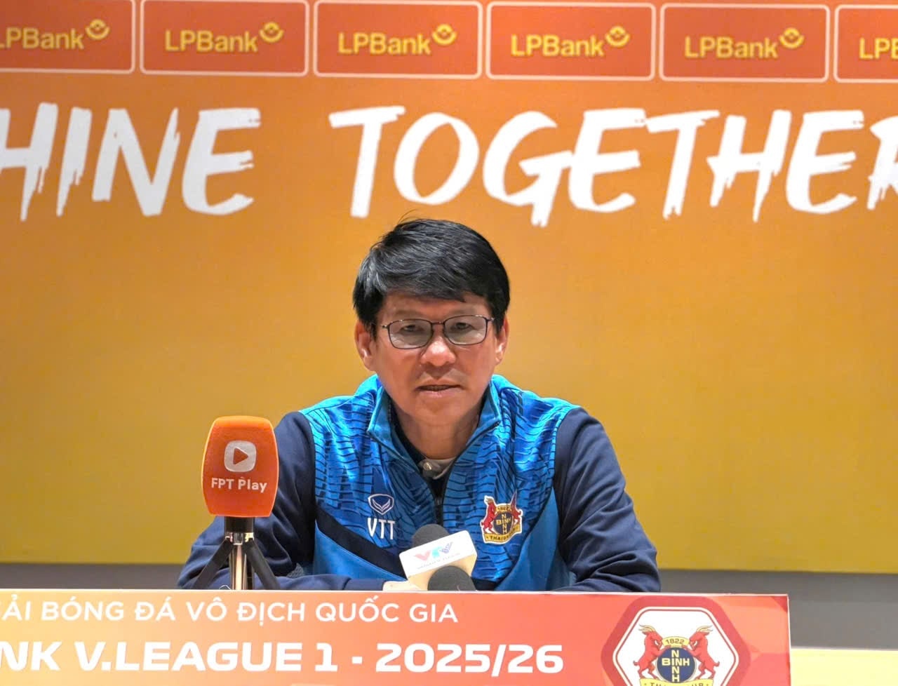 danh sach đt viet nam gay tranh cai