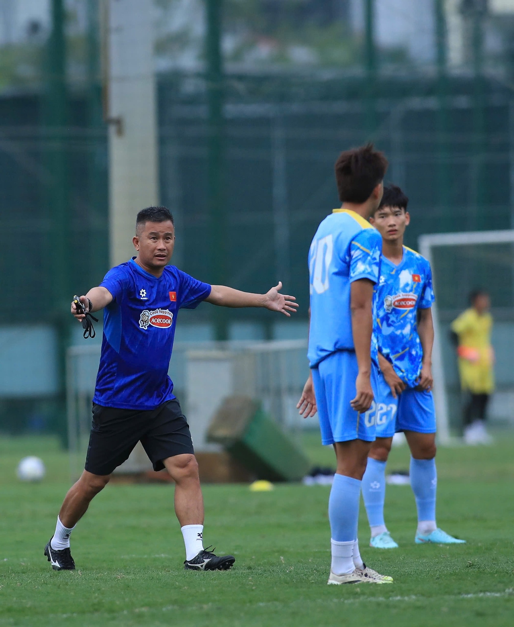 doi hinh u23 viet nam dau u23 thái lan  (2)