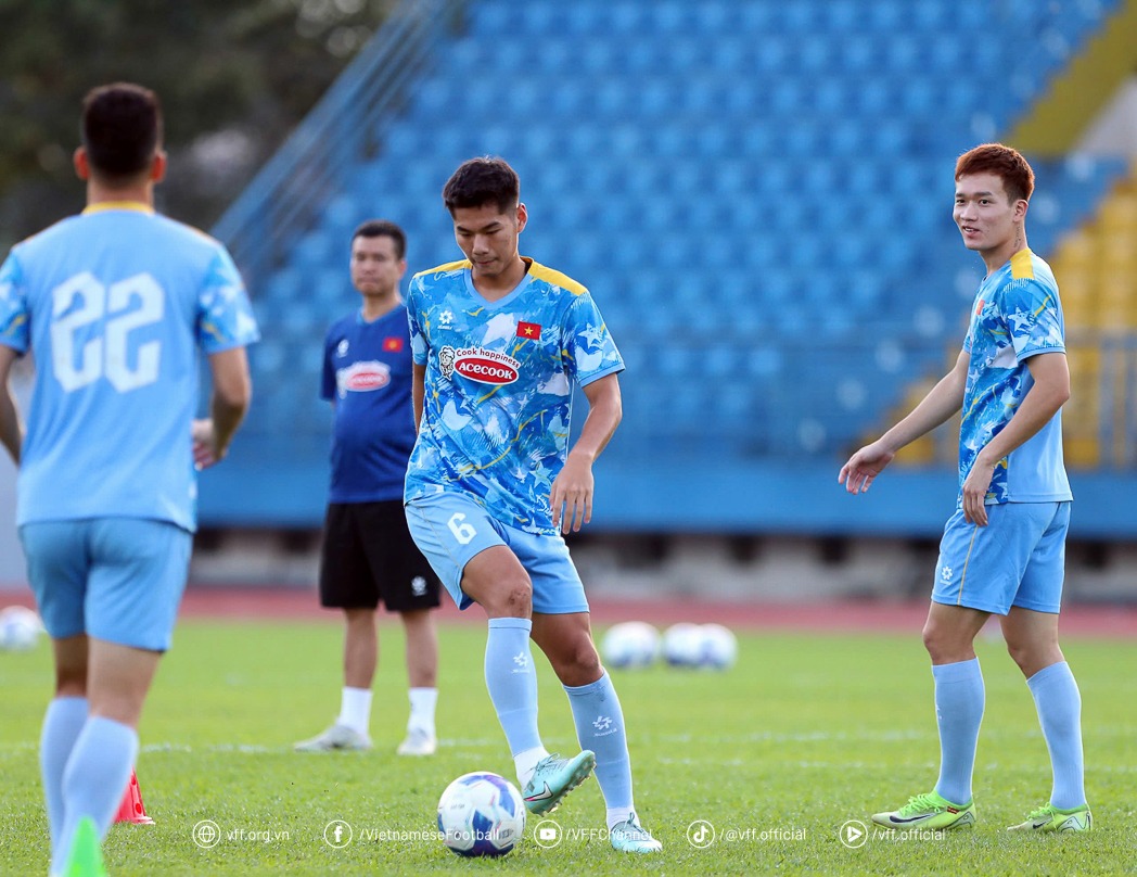 gia tri doi hinh đt viet nam