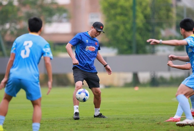 hlv kim sang sik va đt viet nam (1)