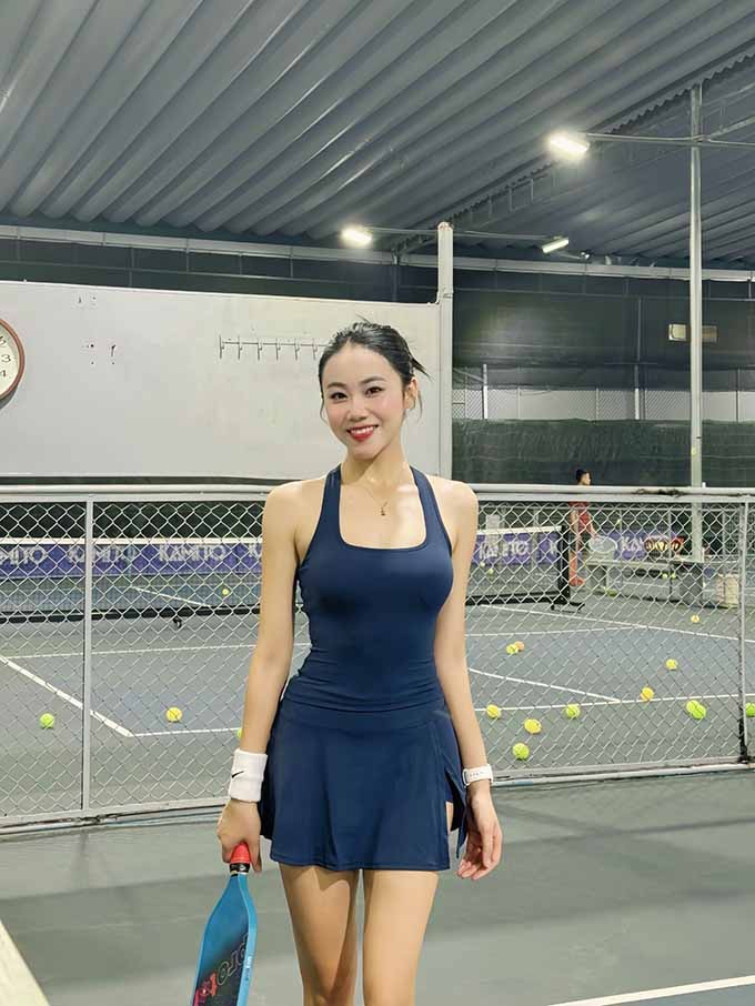 hot girl binh gau vo dich pickleball 3
