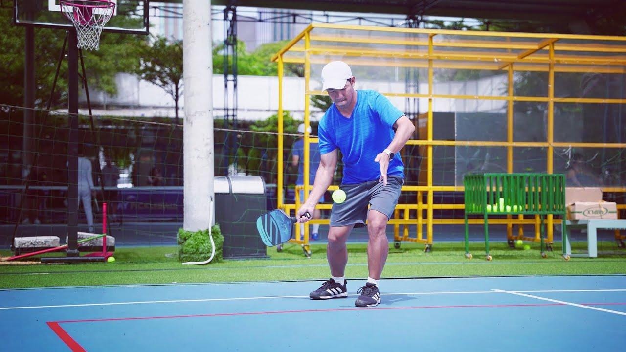 nguoi tap choi pickleball viet nam