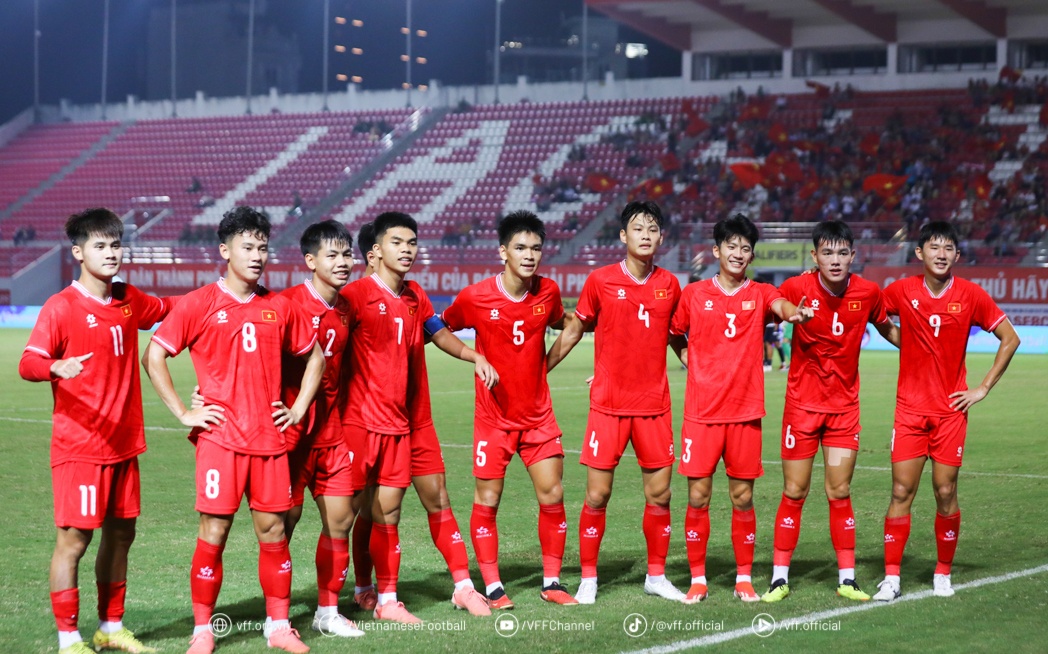 u23 viet nam cfa team china (1)