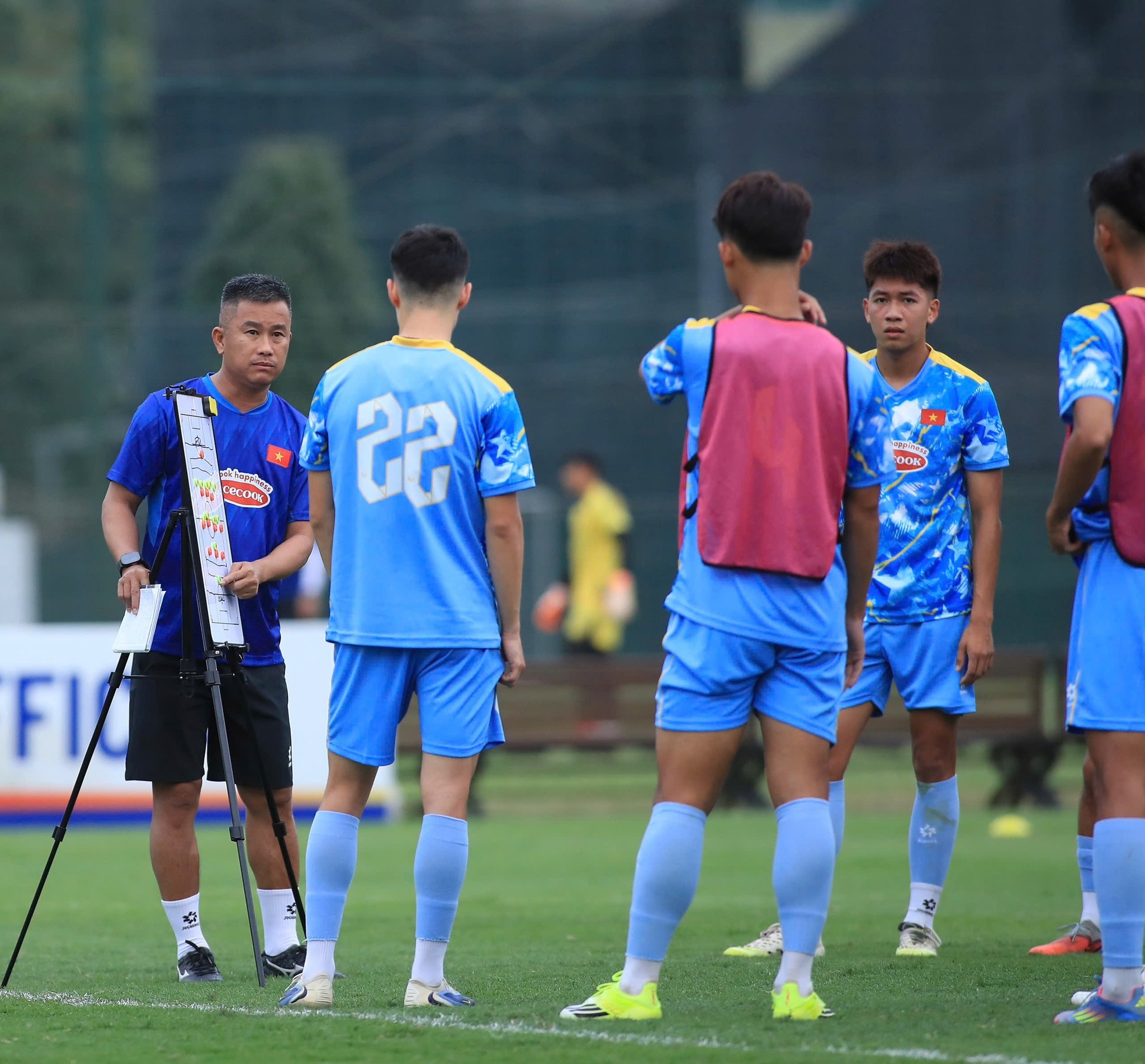 u23 viet nam tap luyen (2)