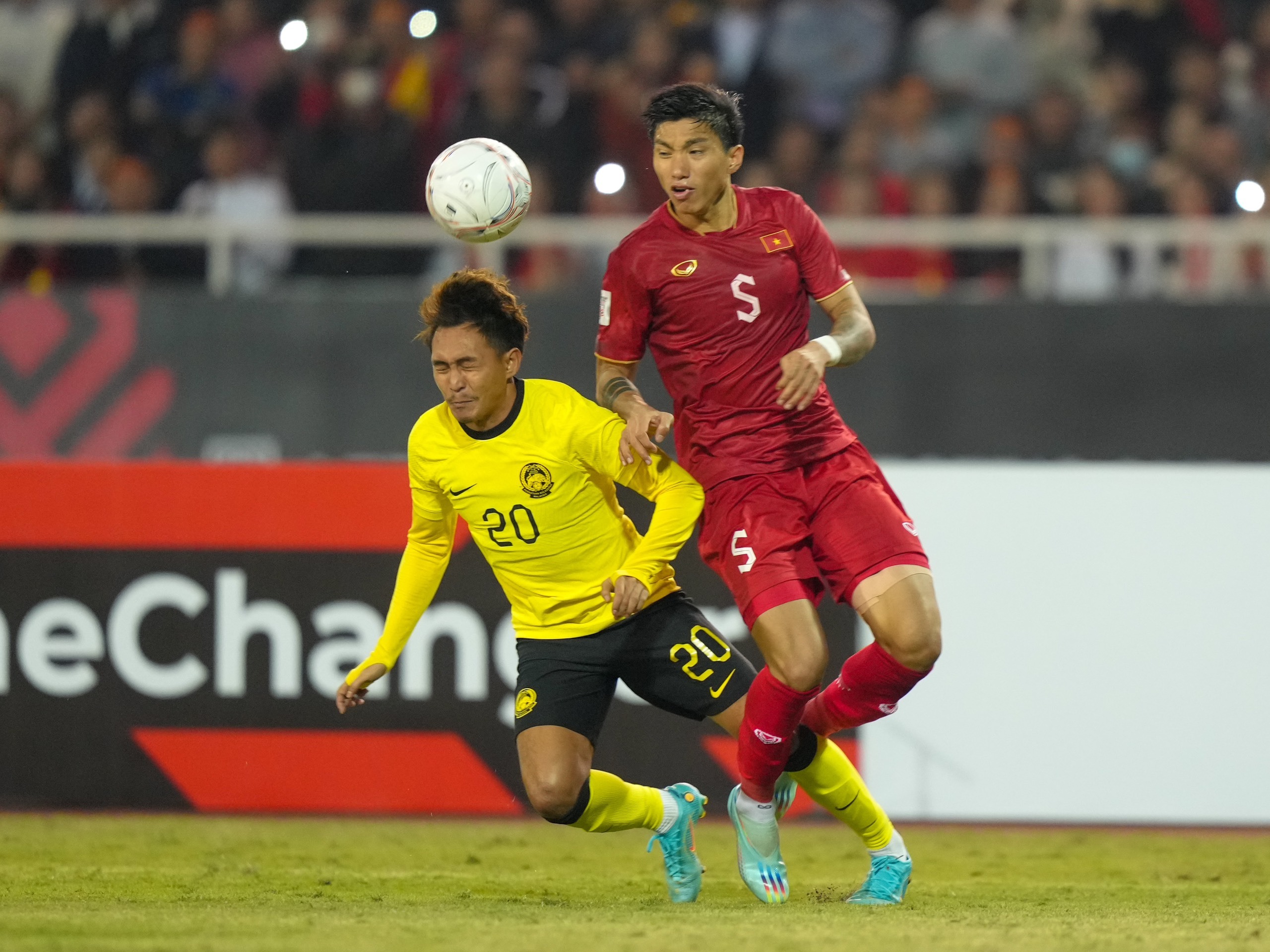 van hau đt viet nam vs malaysia