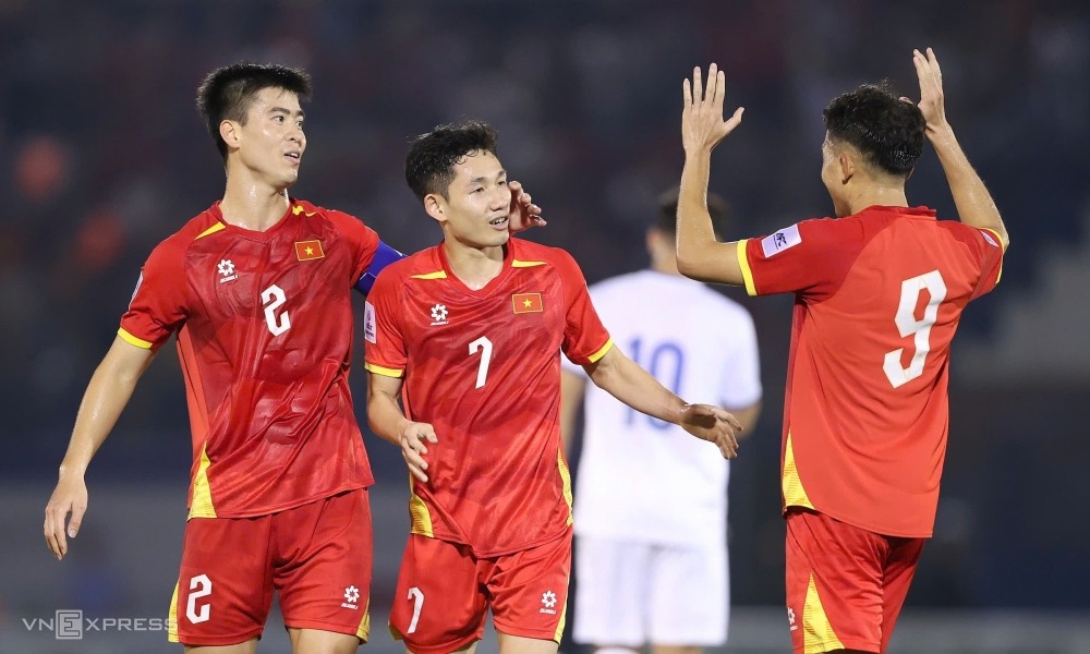 viet-nam-lao-vong-loai-cuoi-as-1