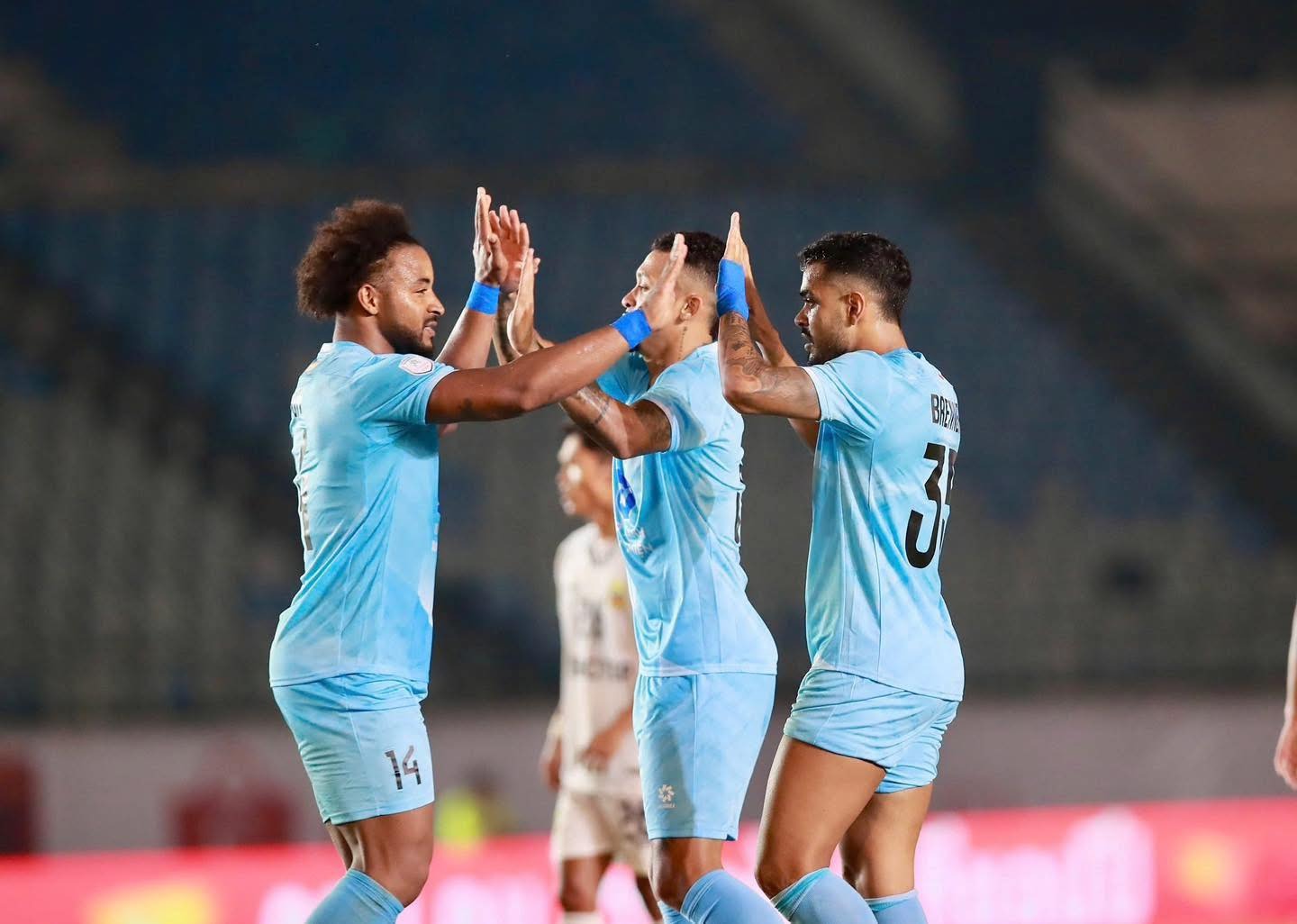 xuan son ghi ban moi nhat clb nam dinh