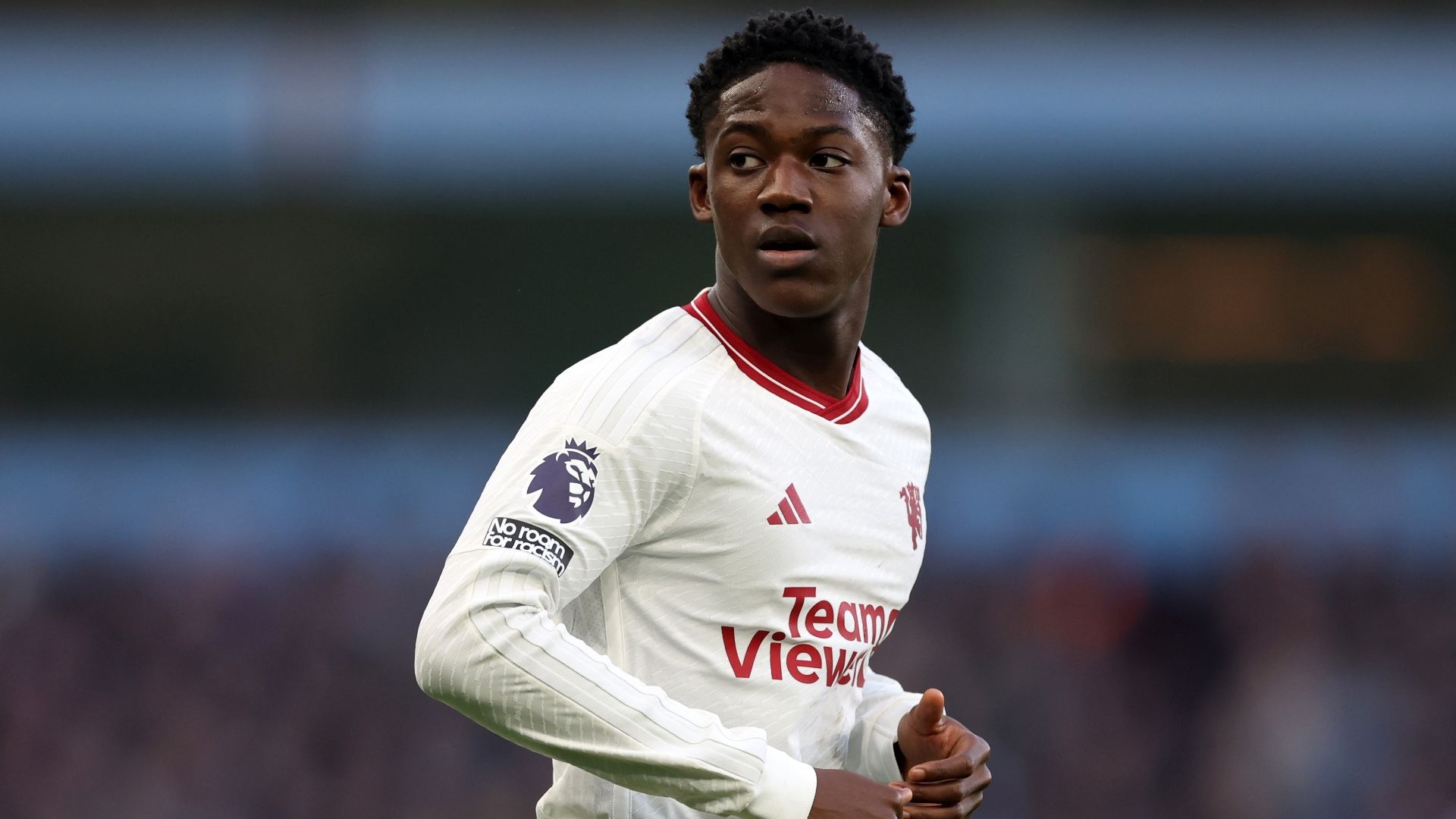 Tin chuyển nhượng trưa 3/4: Greenwood chính thức gia hạn với MU; Kobbie Mainoo rời Manchester United