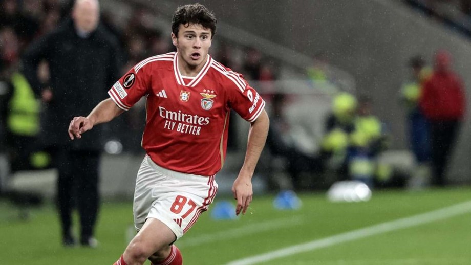 Tin chuyển nhượng trưa 3/4: Greenwood chính thức gia hạn với MU; Kobbie Mainoo rời Manchester United