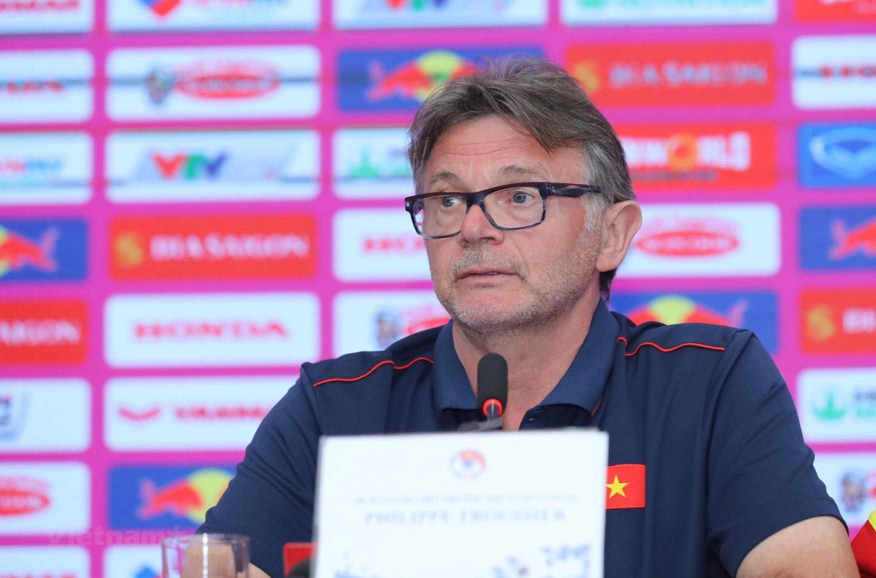 HLV Philippe Troussier thừa nhận khó khăn, U23 Việt Nam gặp bất lợi khó tin trước thềm Doha Cup 2023