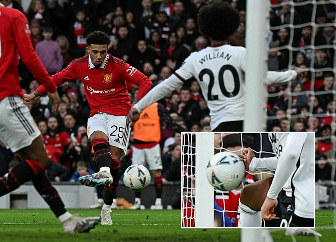 Cả gan 'chống lại' Man Utd, siêu tiền đạo Ngoại hạng Anh bị FA thẳng tay kỷ luật với án phạt khó tin
