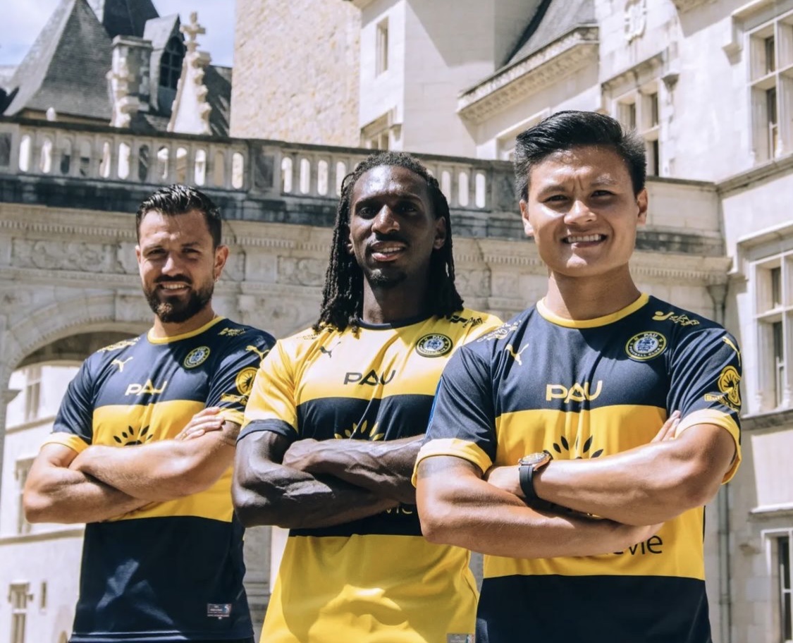 Vụ Quang Hải rời Pau FC có biến: Ngôi sao số 1 ĐT Việt Nam bị 'cản đường' tái hợp HLV Park Hang Seo?