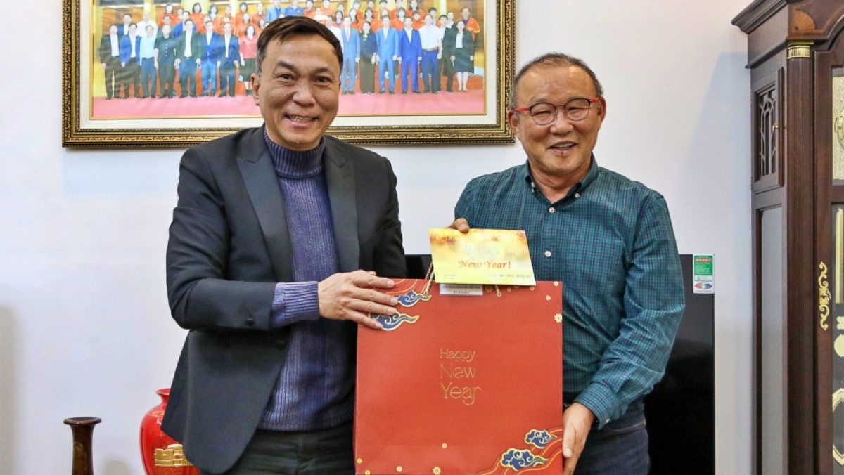 VFF chính thức chốt tương lai HLV Park, U22 Việt Nam và HLV Troussier đón tin vui sát thềm SEA Games