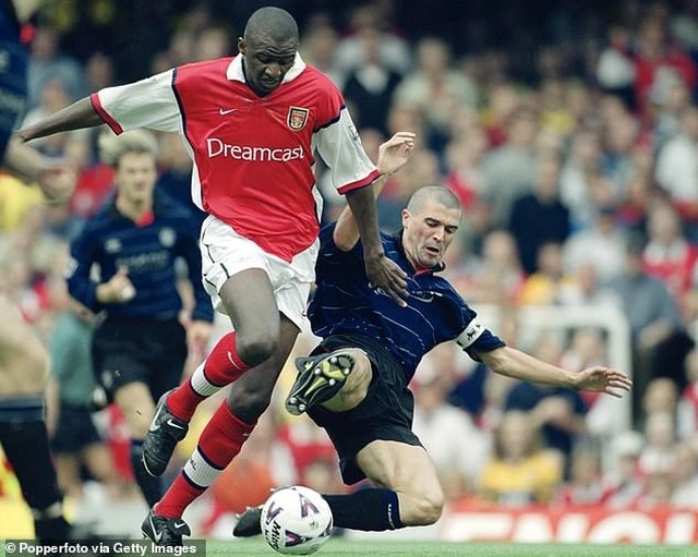 Từng bị Sir Alex 'tống cổ' khỏi MU, huyền thoại sân Old Trafford bất ngờ bị mưu sát bởi CĐV Arsenal