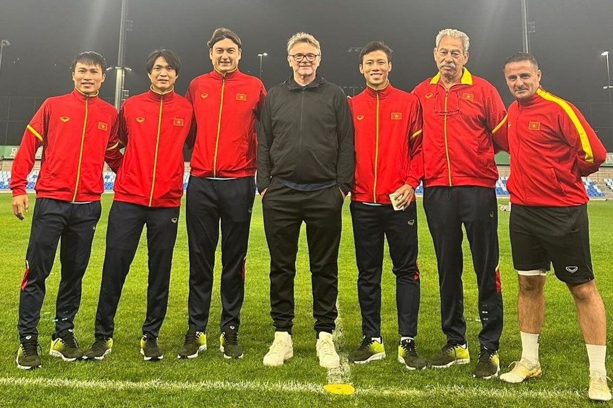 dang-van-lam-dt-viet-nam-que-ngoc-hai