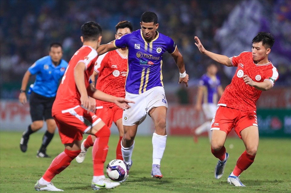 Bảng xếp hạng V.League 2023 mới nhất: Hà Nội trở lại ngôi đầu; HAGL lún sâu trong nhóm đua trụ hạng?