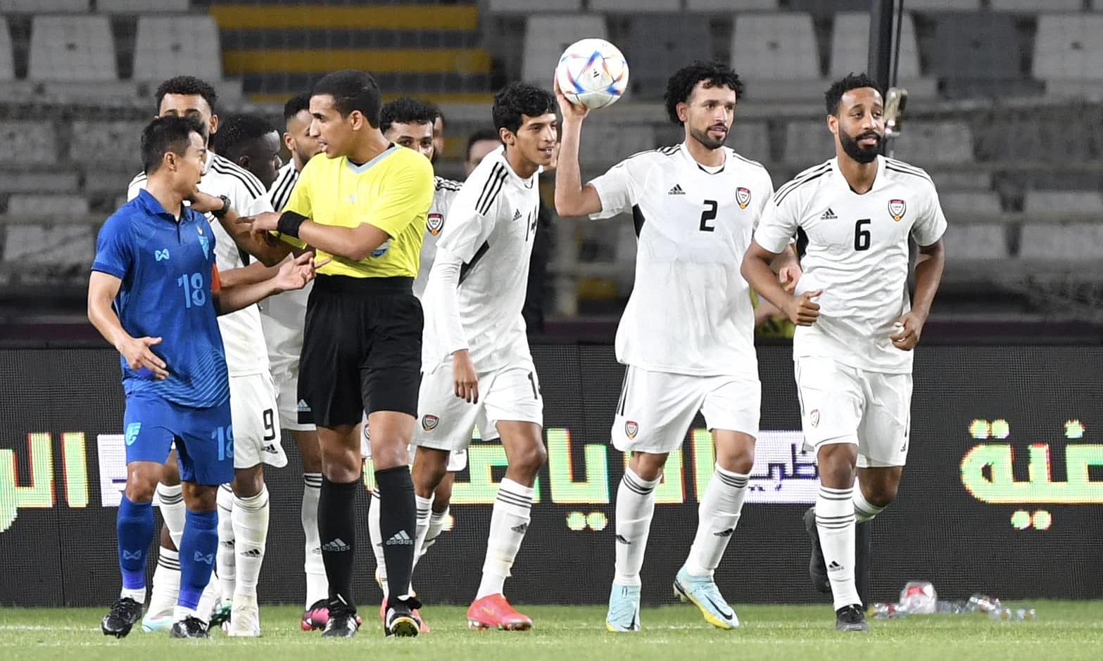 ĐT Việt Nam nhận tin vui từ Thái Lan, HLV Troussier 'thở phào' sau kỷ lục buồn ở Doha Cup 2023