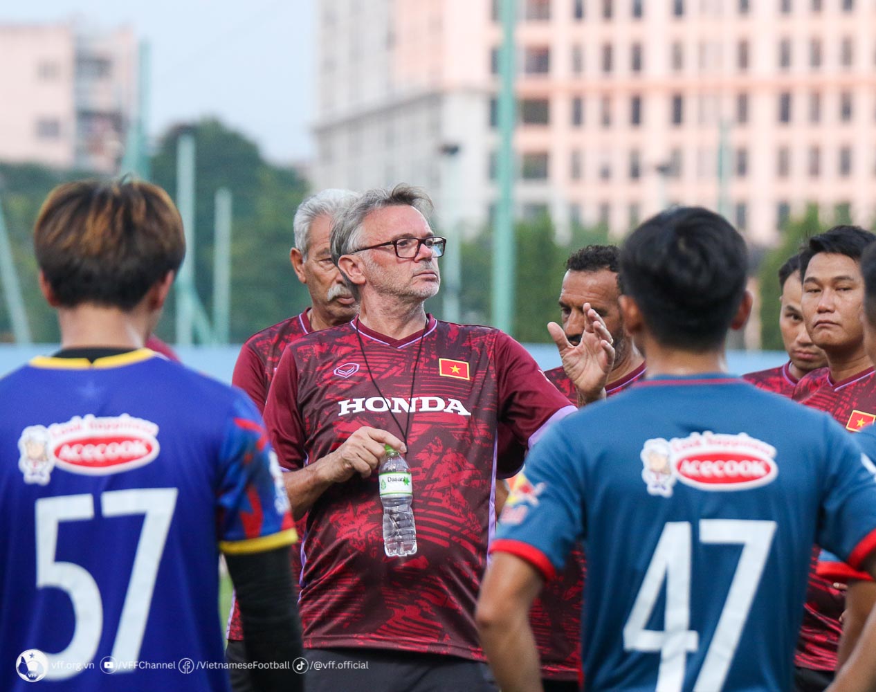 Trực tiếp bóng đá U23 Việt Nam vs U23 Singapore - Vòng loại U23 châu Á 2024: Nối dài kỷ lục?