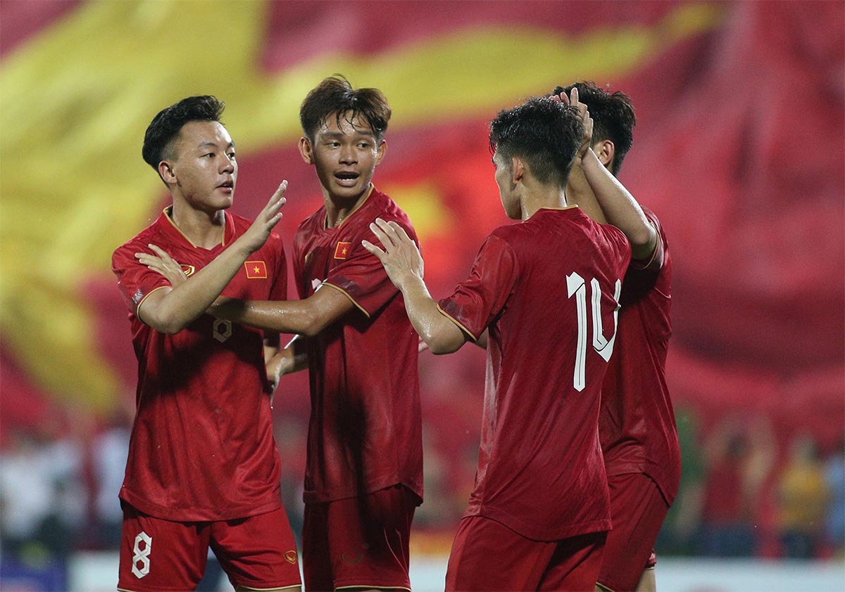 Trực tiếp bóng đá U23 Việt Nam vs U23 Singapore - Vòng loại U23 châu Á 2024: Nối dài kỷ lục?