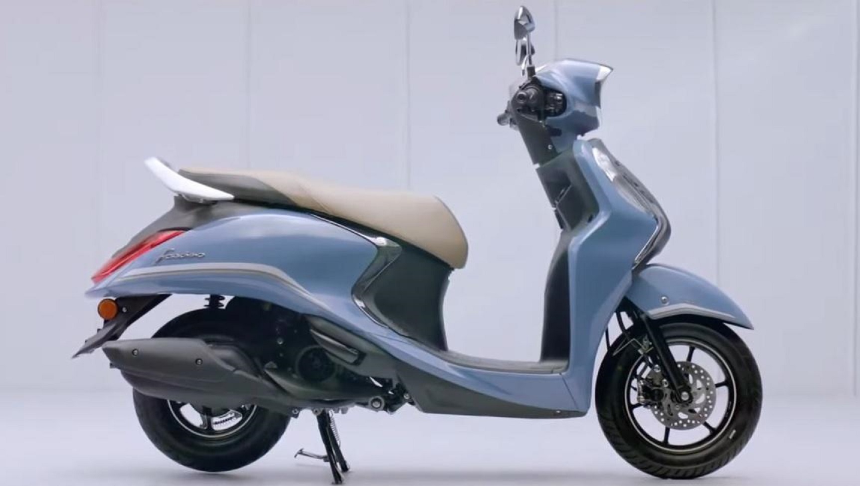 Details of Yamaha’s newly launched scooter model: Eye-catching, equipped and priced to “crush” Honda Vision