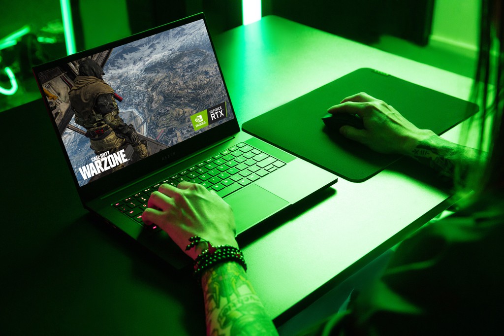 Review Razer Blade 14: Thin and light, configuration is too terrible